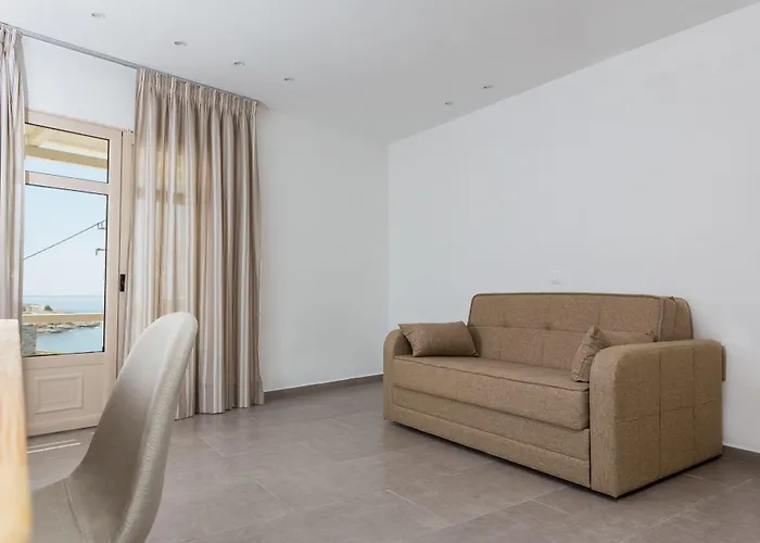 Anamar Boutique (adults Only)